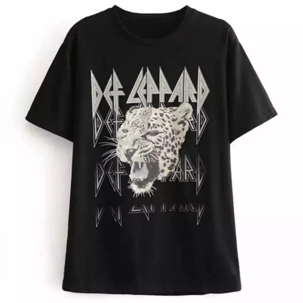 SOLD OUT Def Leppard Rock Band Graphic T-Shirt - Picture 1 of 5